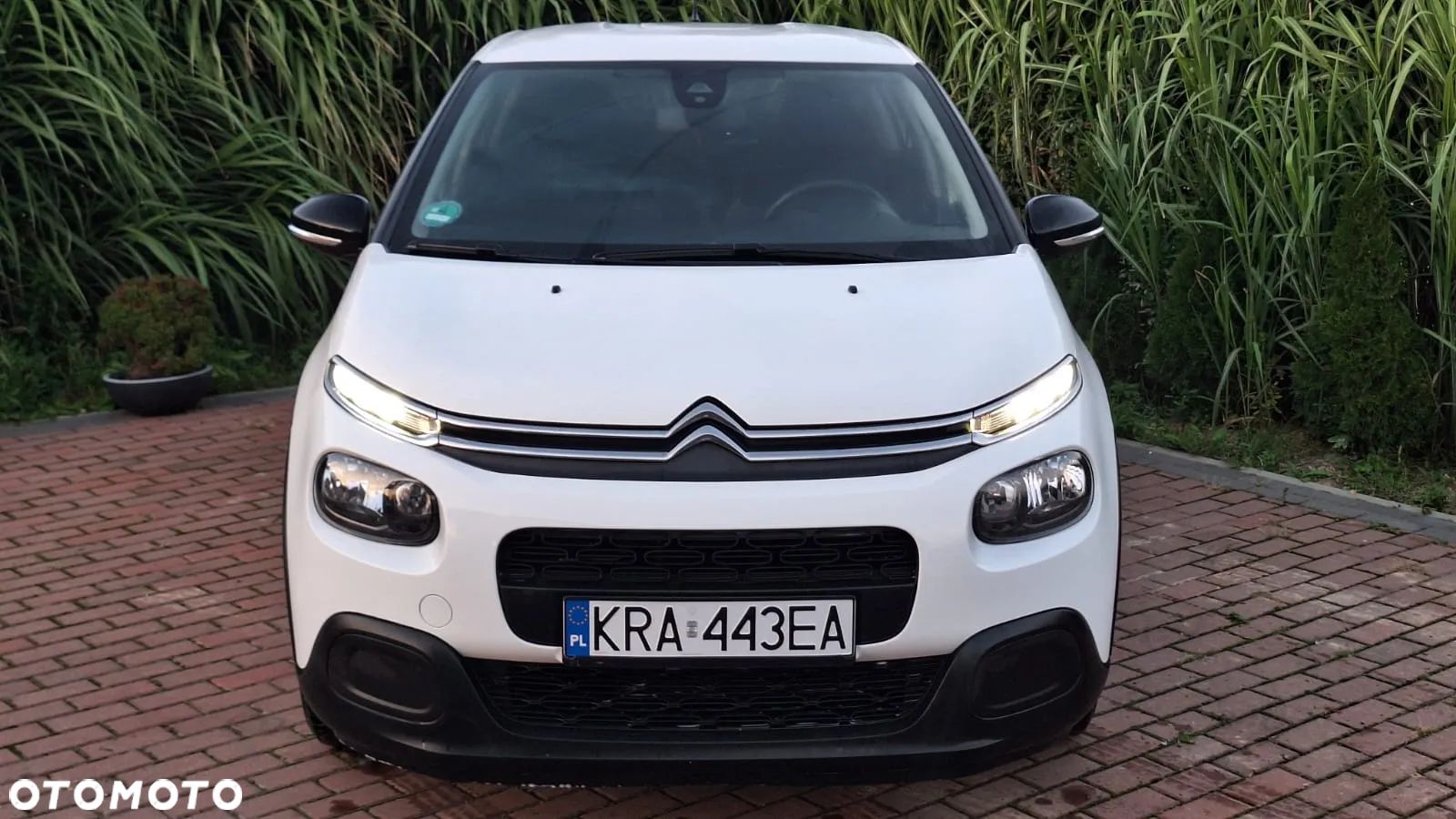 Citroën C3 1.2 PureTech Feel - 1