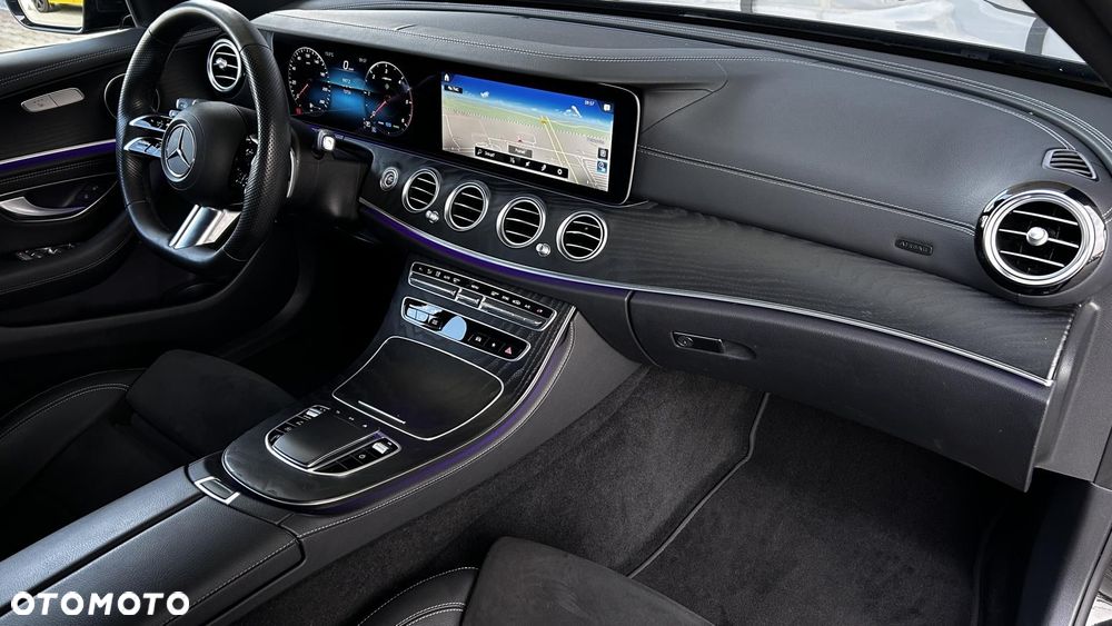 Mercedes-Benz Klasa E - 22