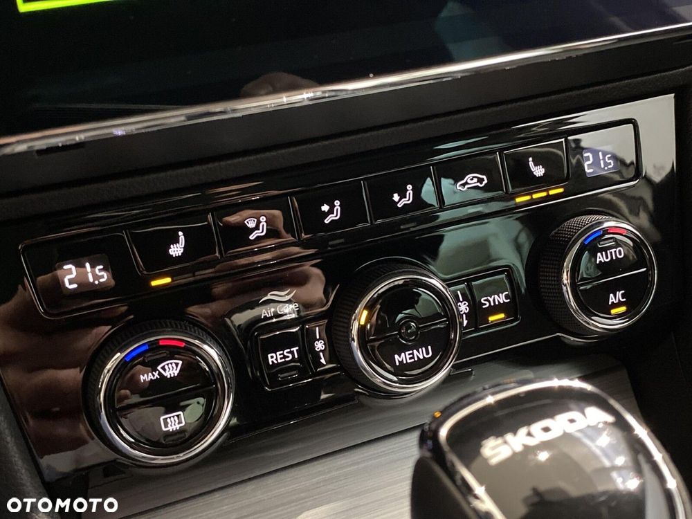 Skoda Superb 1.5 TSI Ambition DSG - 34