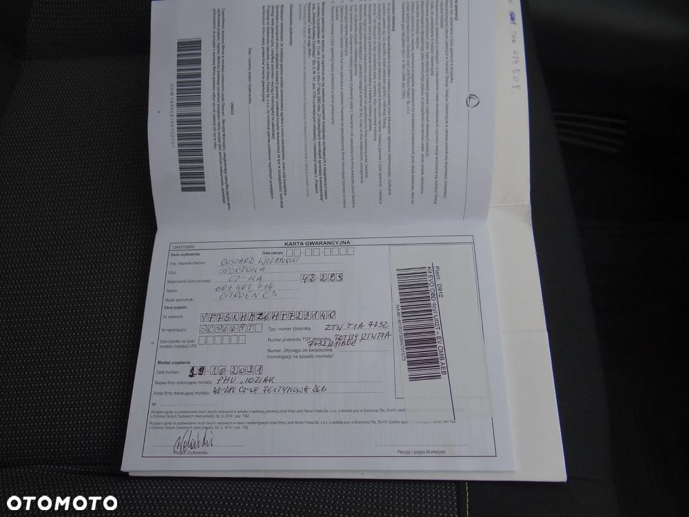 Citroën C3 Pure Tech 82 SHINE - 28