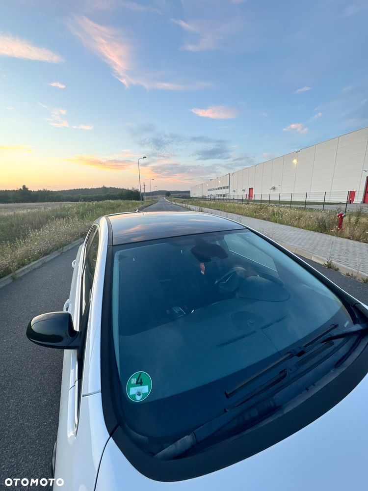 Opel Astra 1.6 T SIDI Cosmo S&S EU6 - 26
