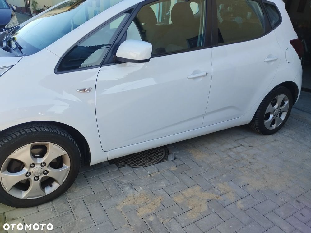 Kia Venga 1.4 CRDi 90 Vision - 2