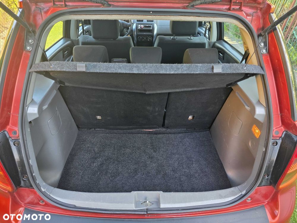 Suzuki SX4 - 8