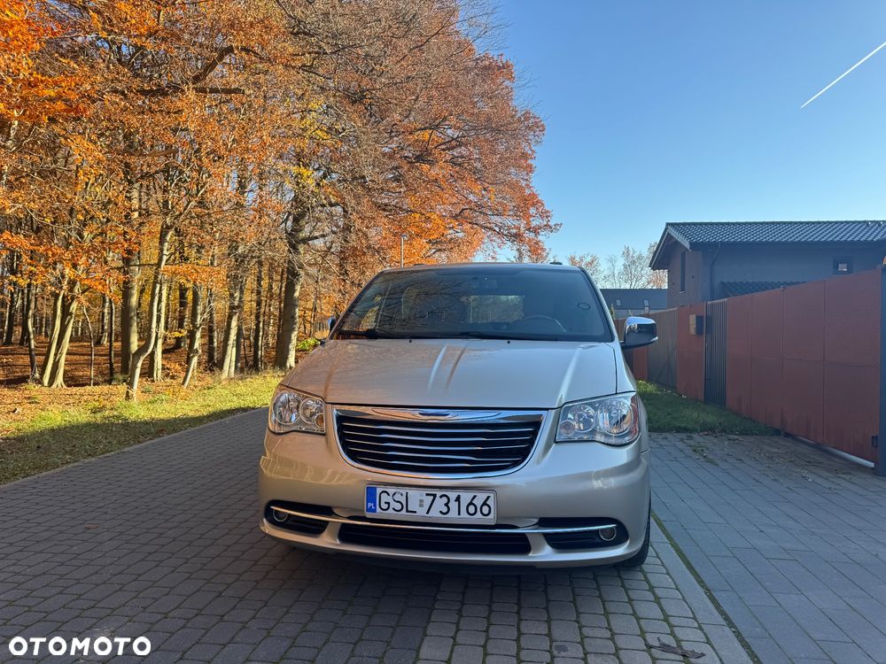 Chrysler Town & Country 3.6 Touring - 21