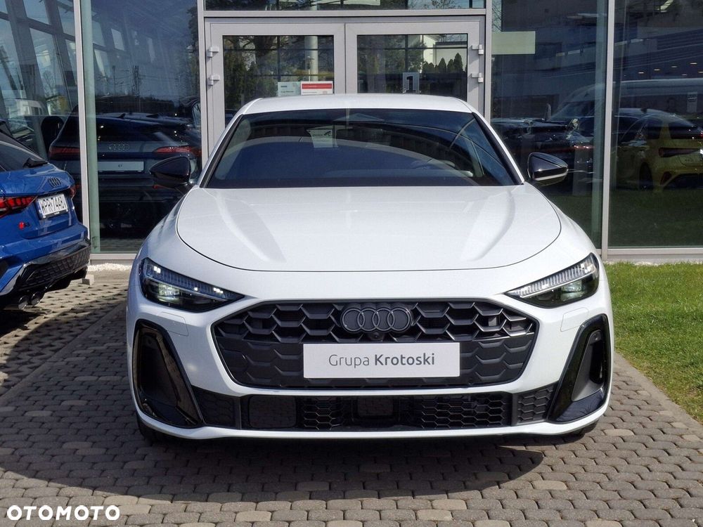 Audi A5 Limousine - 8