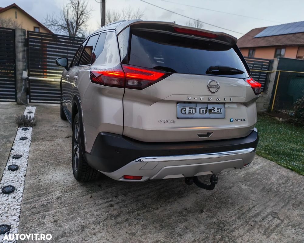 Nissan X-Trail e4ORCE 7 locuri Tekna - 9