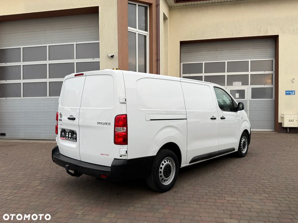 Toyota Proace 2,0 L3H1 - 8