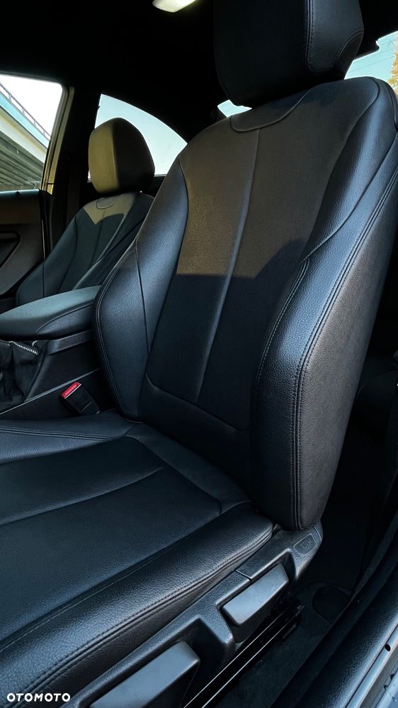 BMW Seria 2 230i M Sport - 9