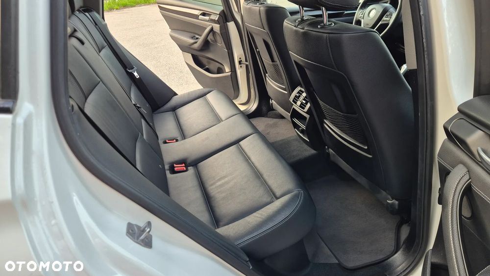 BMW X3 xDrive20d M Sport Edition - 12