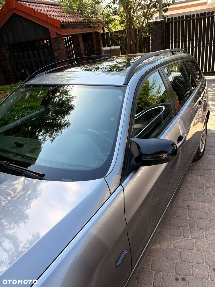 BMW Seria 3 - 16