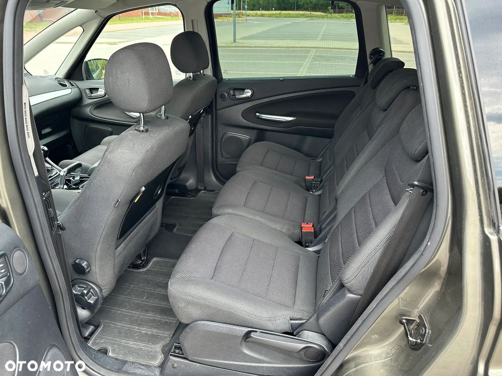 Ford S-Max 1.6 T Titanium - 29