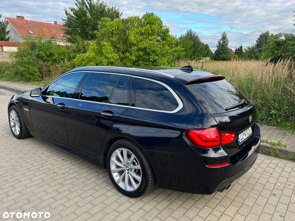 BMW Seria 5 530d xDrive Touring Sport-Aut - 6