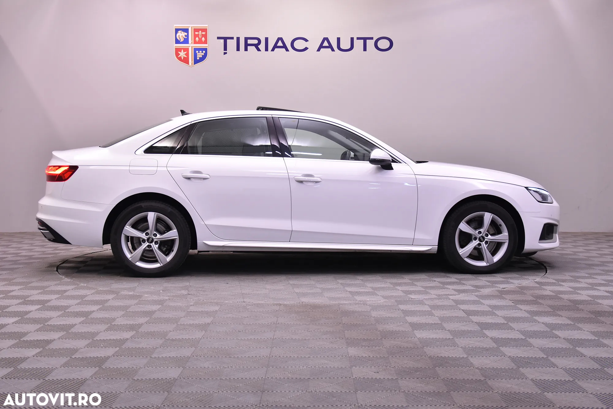 Audi A4 - 6