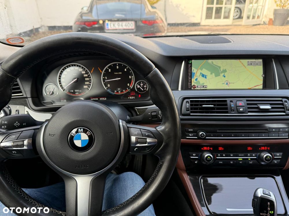 BMW Seria 5 530d Luxury Line - 10