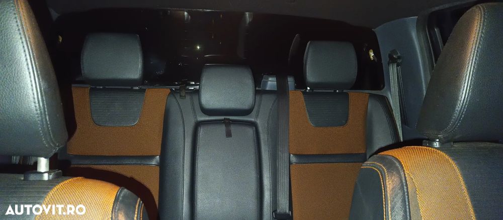 Ford Ranger Pick-Up 3.2 TDCi 4x4 Cabina Dubla LIMITED Aut. - 11