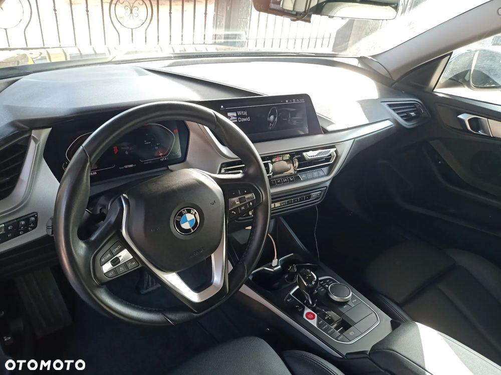BMW Seria 2 218i Luxury Line - 10