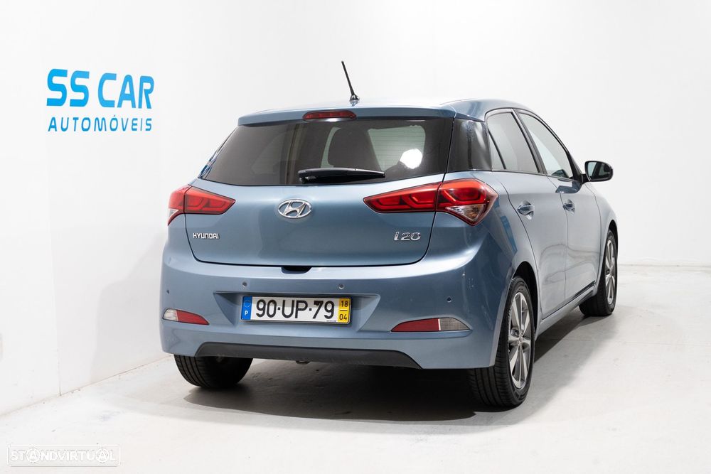 Hyundai i20 1.2 Comfort - 4