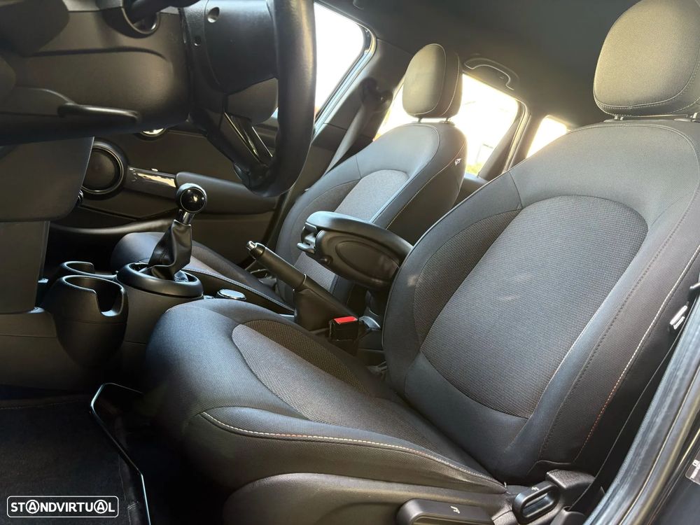 MINI 5 Portas One - 27