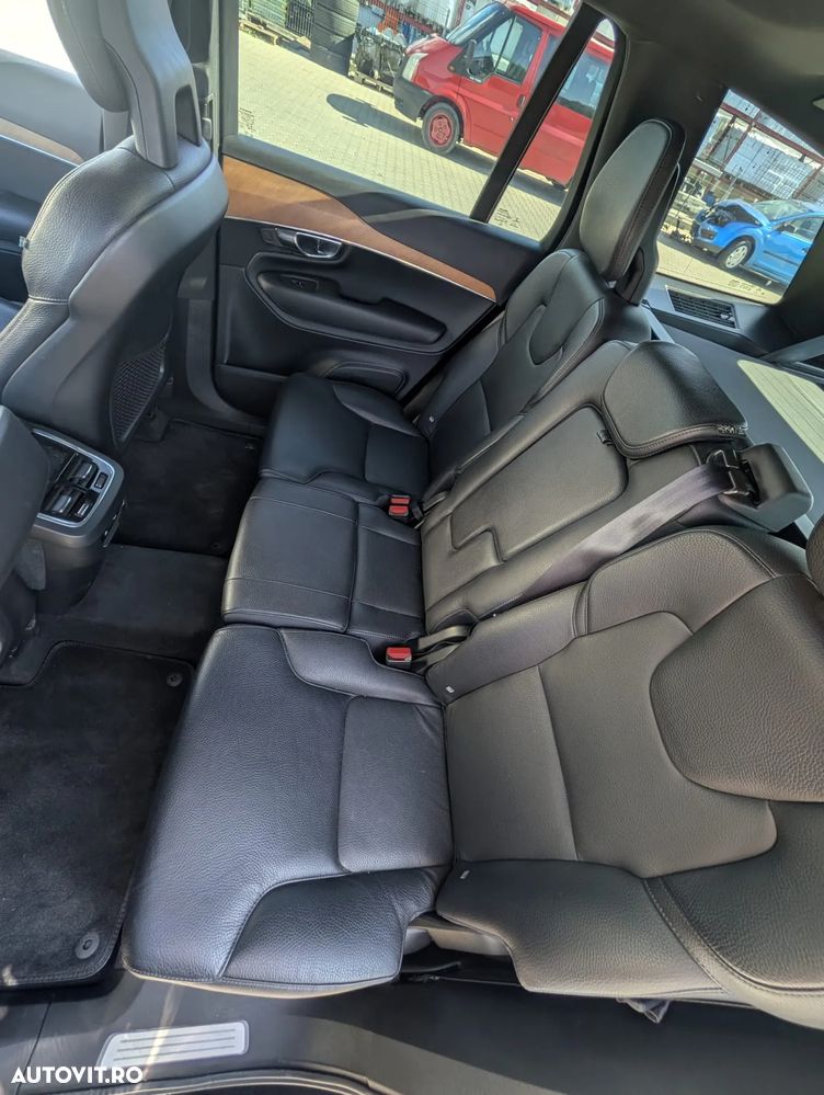 Volvo XC 90 D5 AWD Geartronic RDesign - 7