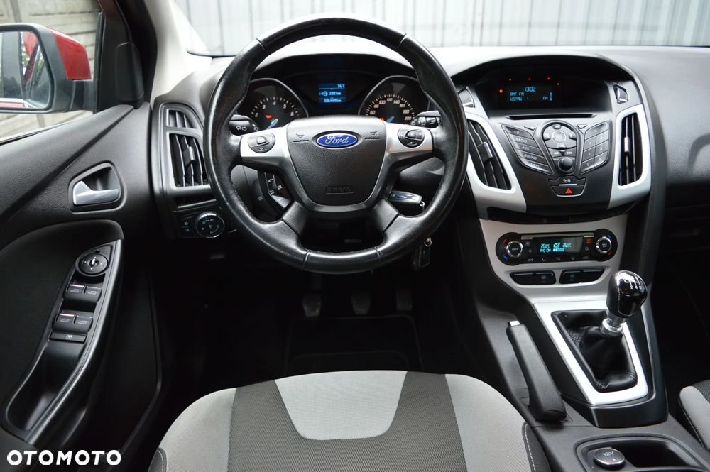 Ford Focus 1.0 EcoBoost Start-Stopp-System Champions Edition - 19