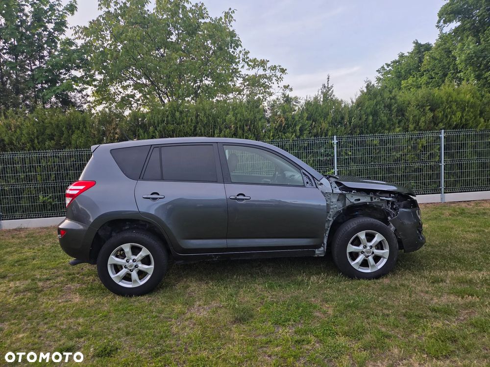Toyota RAV4 2.2 D-4D 4x4 Life - 31