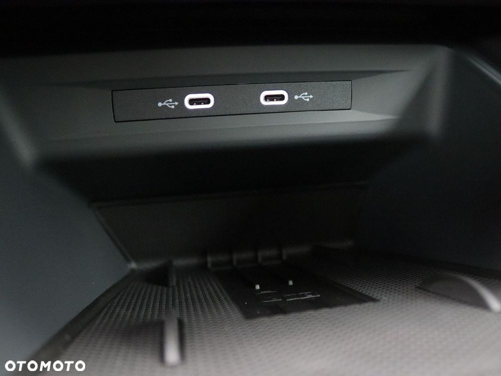 Cupra Formentor 1.5 e-Hybrid DSG VZ - 30