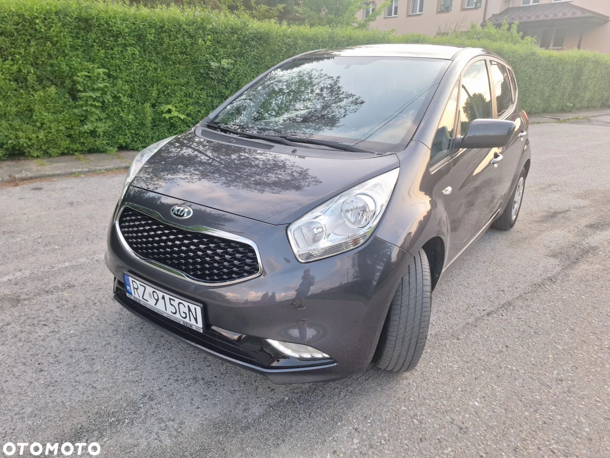 Kia Venga 1.4 CRDi 90 Business Line - 1