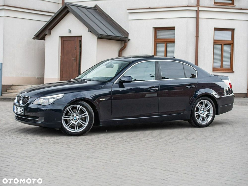 BMW Seria 5 523i Edition Sport - 13
