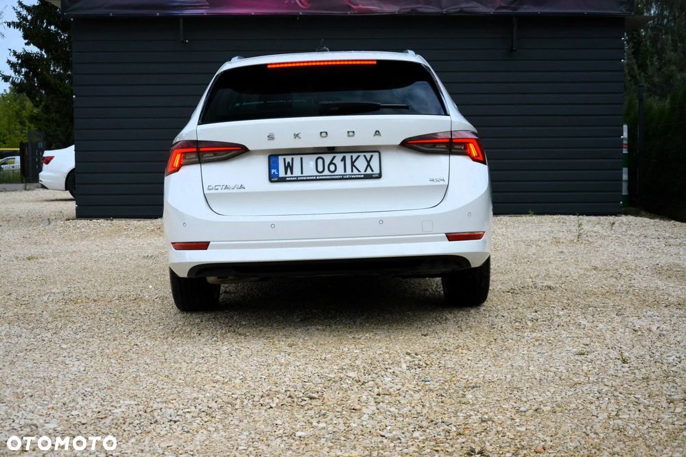 Skoda Octavia 2.0 TDI 4x4 Style DSG - 7