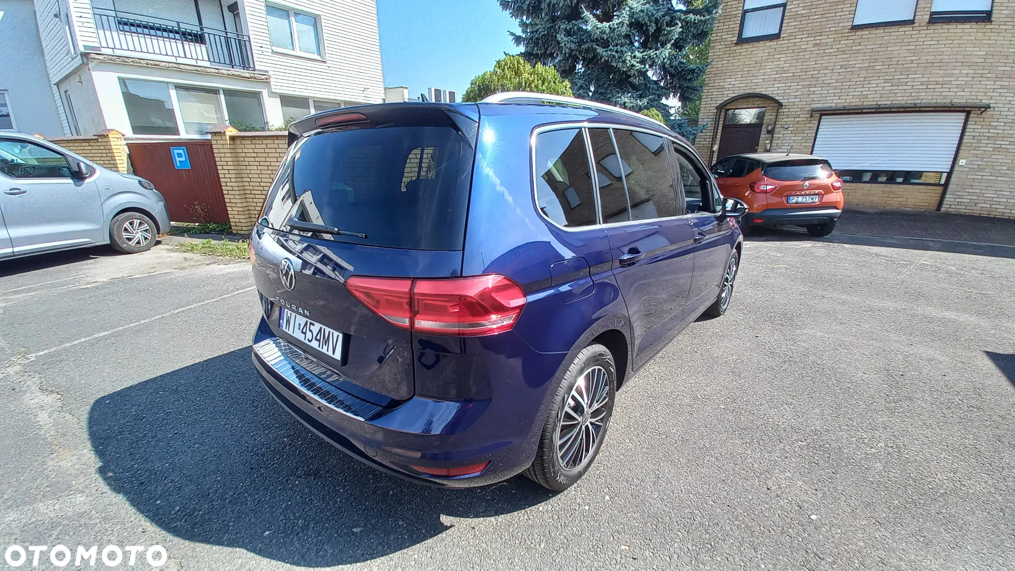 Volkswagen Touran - 39