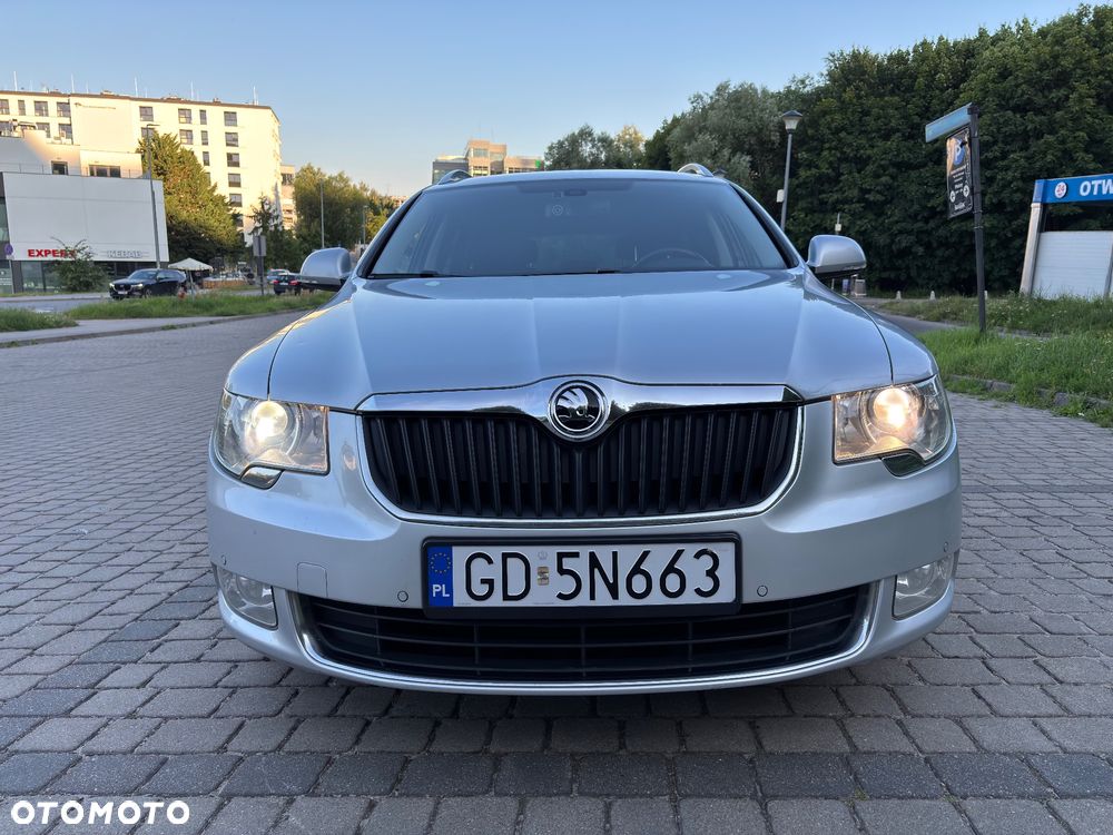 Skoda Superb 2.0 TSI Elegance DSG - 3