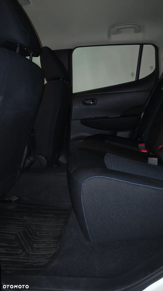 Nissan Leaf - 17