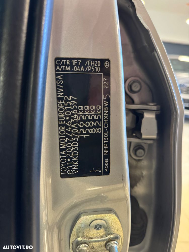 Toyota Yaris 1.5 VVT-i HSD Dynamic - 20