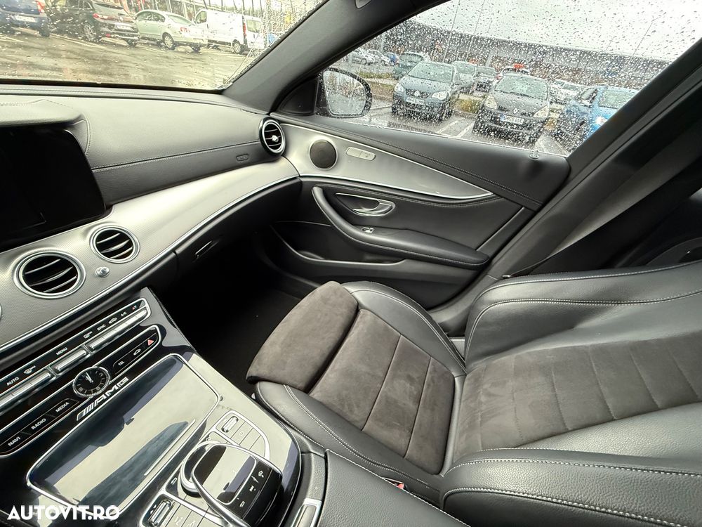 Mercedes-Benz E 220 d 9G-TRONIC AMG Line - 25