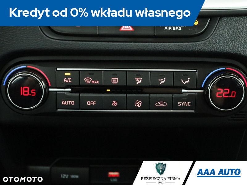 Kia Ceed - 13