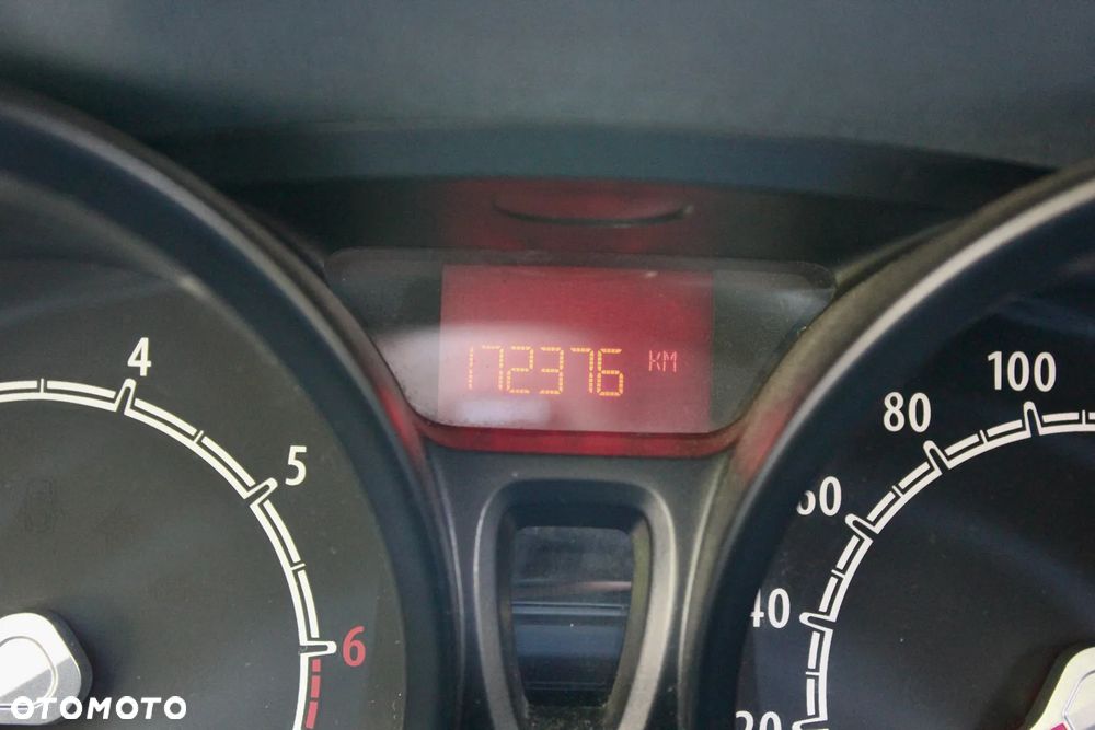 Ford Fiesta - 18