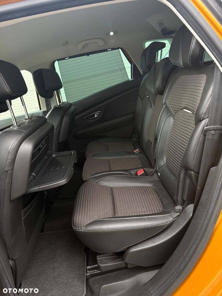 Renault Scenic ENERGY dCi 110 EDC BOSE EDITION - 34