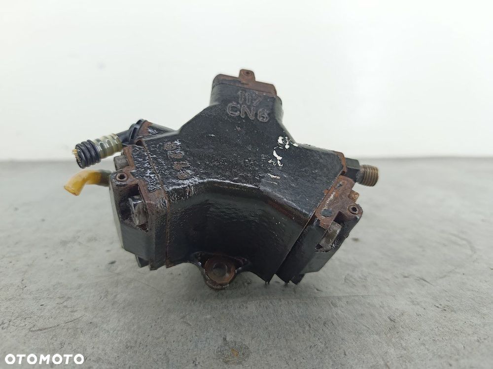 POMPA WTRYSKOWA MERCEDES  KLASA A W168 A6680700301  0445010015 BOSCH 1.7 - 7