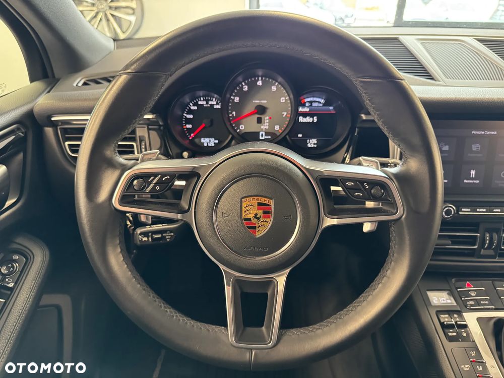 Porsche Macan S - 16