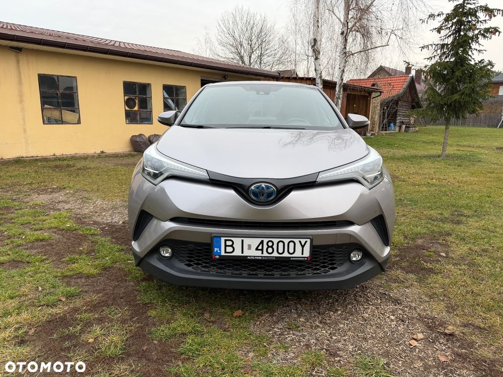 Toyota C-HR 1.8 Hybrid Prestige - 2