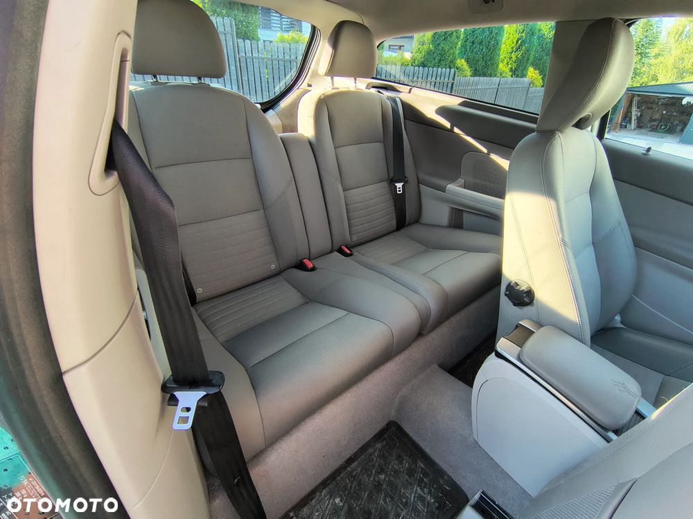 Volvo C30 D2 - 6