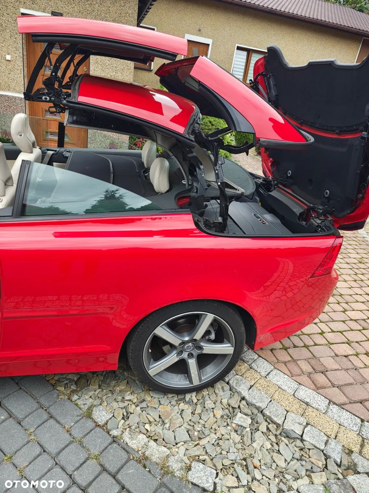 Volvo C70 2.4D5 Momentum - 31