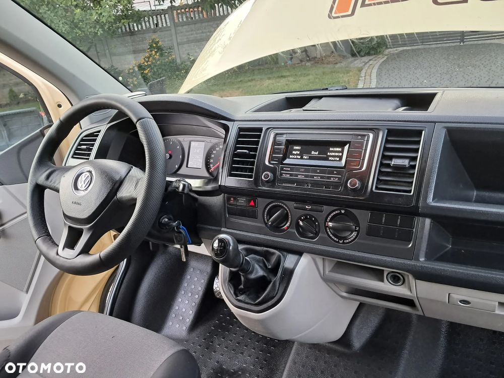 Volkswagen T- 6 Transporter - 15