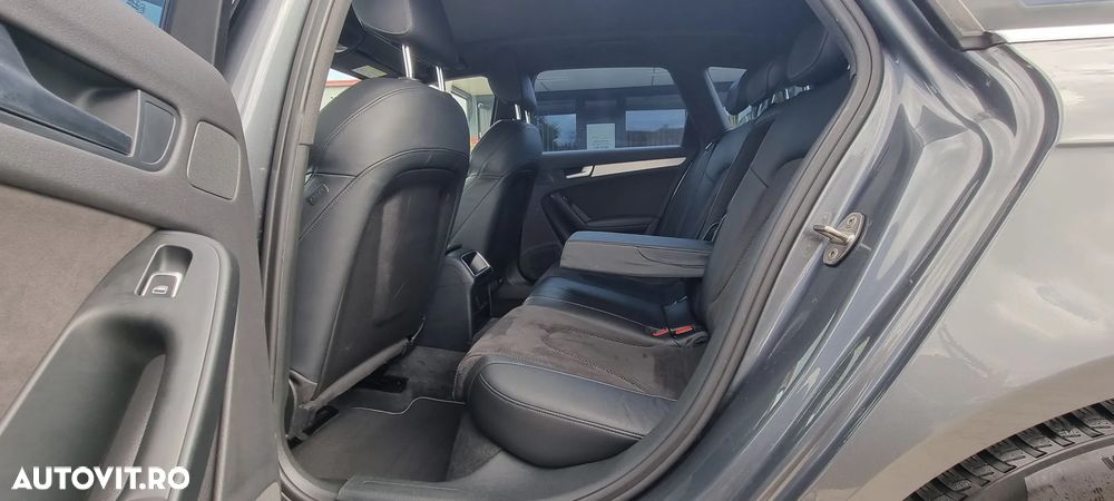 Audi A4 2.0 TDI DPF quattro S tronic S line Sportpaket - 12