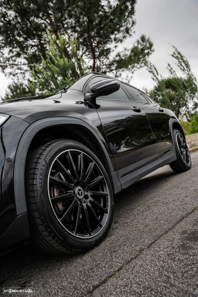 Mercedes-Benz GLA 250 e 8G-DCT AMG Line - 12