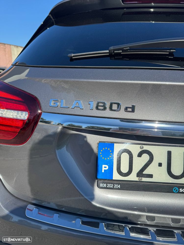 Mercedes-Benz GLA 180 d Urban Aut. - 7