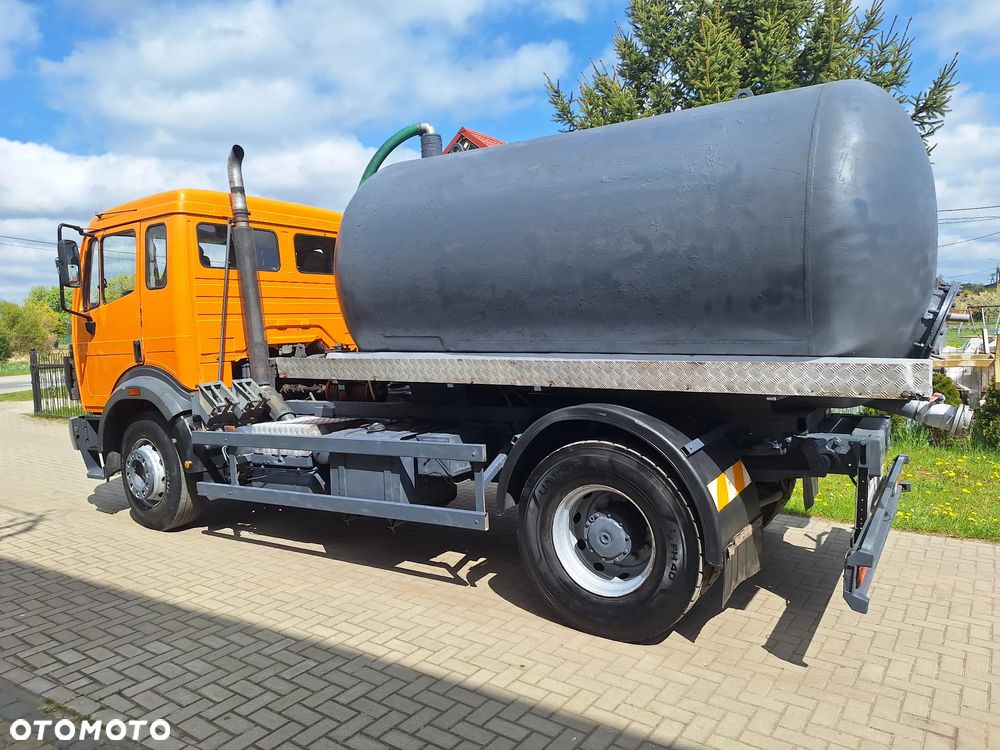 Mercedes-Benz SK 1824 - 4