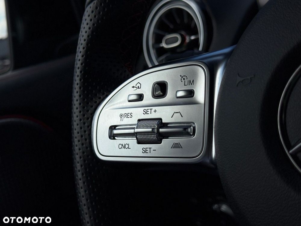 Mercedes-Benz EQB 350 66.5kWh 4-Matic AMG Line - 17