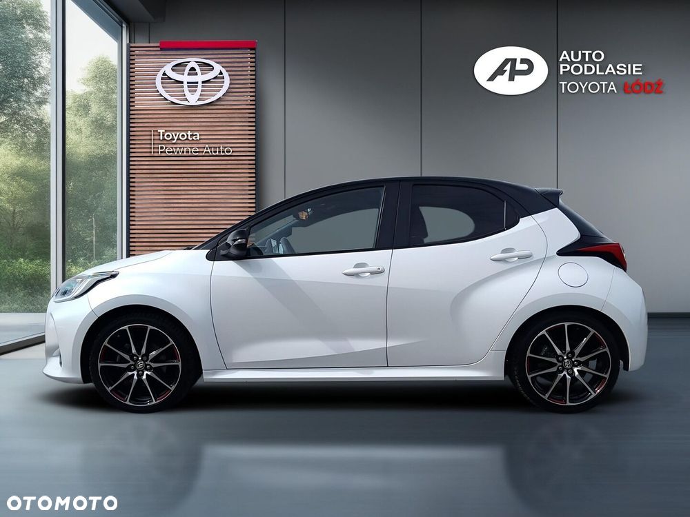 Toyota Yaris - 10