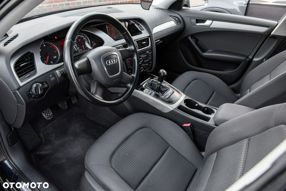 Audi A4 Limousine 2.0 TDI DPF S line Sportpaket (plus) - 7